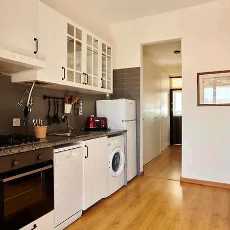 The Sunset Hideout Lizbona